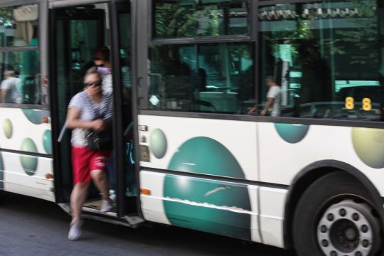 Στον αέρα οι προκηρύξεις για τις αστικές συγκοινωνίες